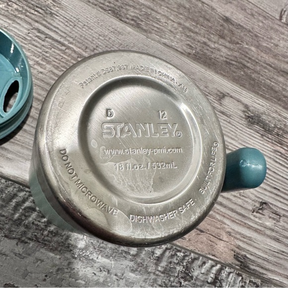 Vintage Stanley “Special Edition” Teal Handled Steel Travel Mug; 18 OZ - Picture 10 of 13